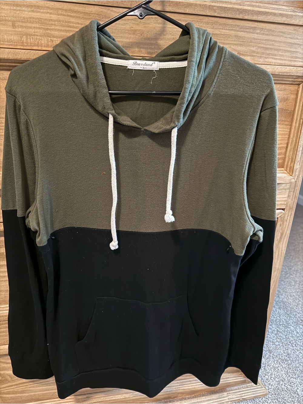 Bearsland Olive Green and Black Colorblock Nursing Hoodie